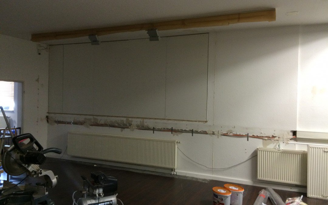 Vorbereitung Fur Die 6 Meter Heimkino Leinwand In Koln Heimkino Boutique De